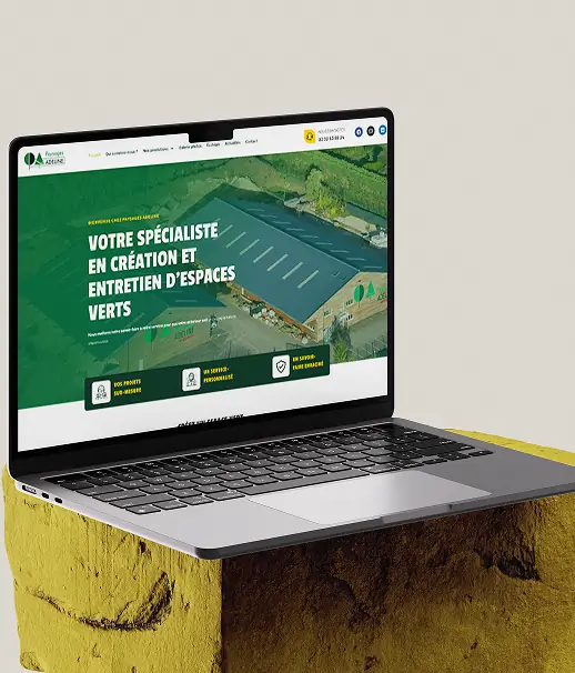 Le site Paysages Adeline affiché sur un ordinateur portable